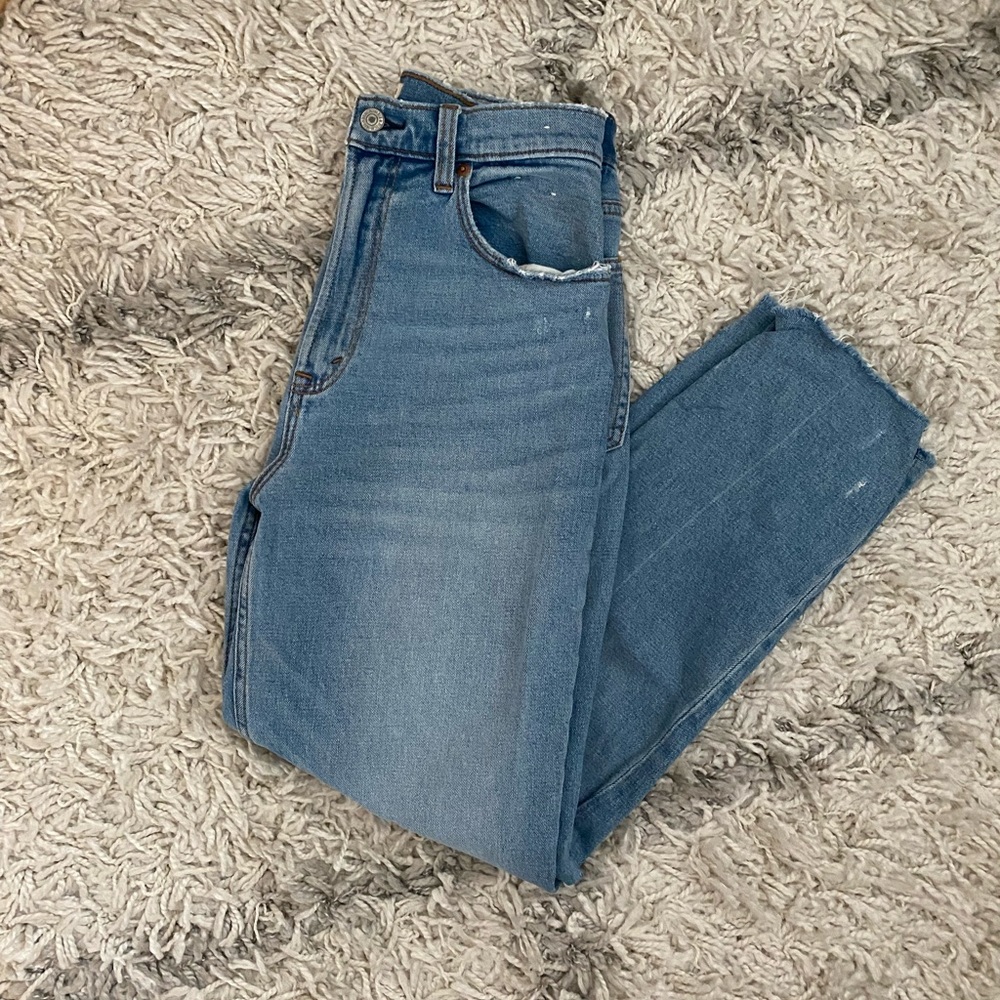 Abercrombie Ankle Straight Ultra High Rise Curve Love Jean